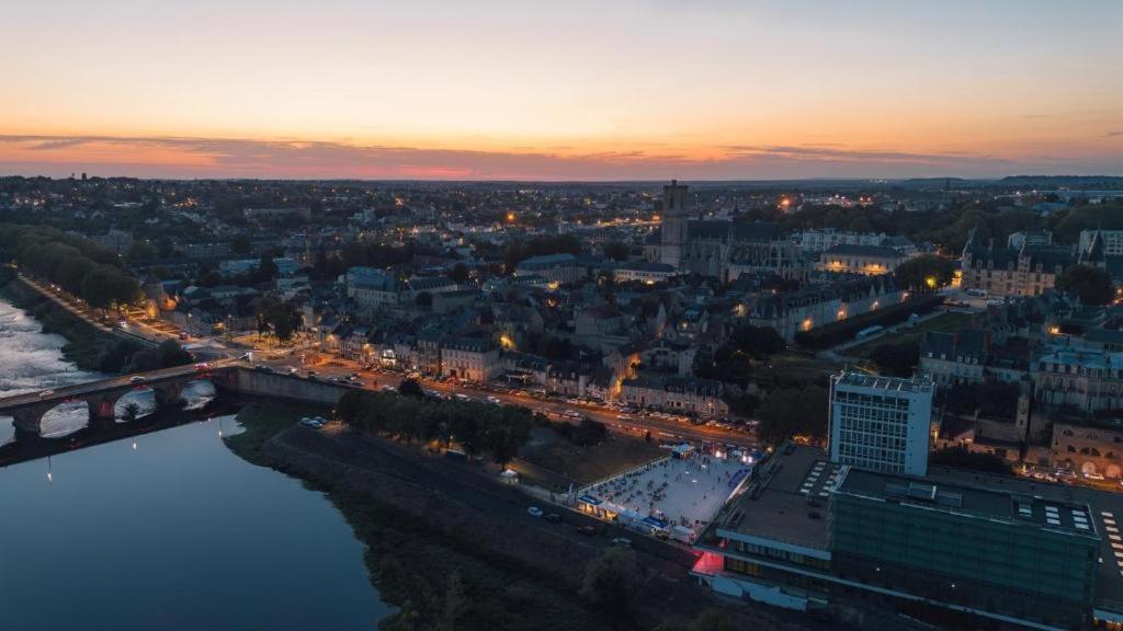 "La Frenchy" Proche Gare, Centre Ville De Nevers, Ngoại thất bức ảnh